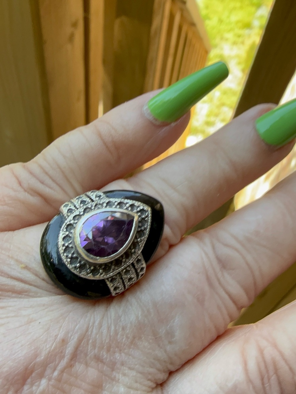 Antique ring, amethyst, black onyx and marcasite